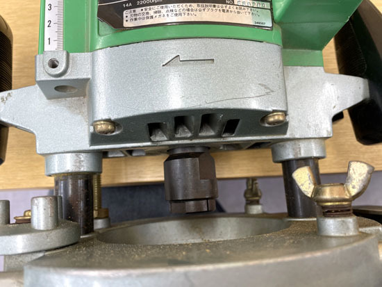 日立 ルータ 12m M12 ガイド付き 100V 50/60Hz 1330W HITACHI 電動工具