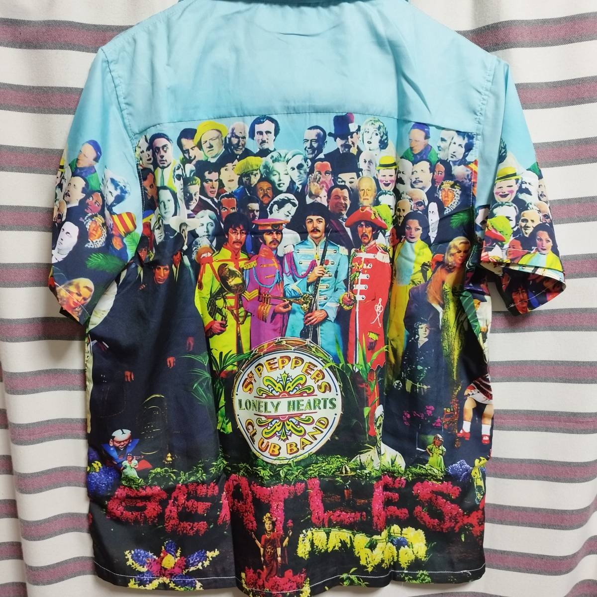 ザ・ビートルズ Beatles 総柄デザイン 新品 アロハシャツ 開襟☆XL 