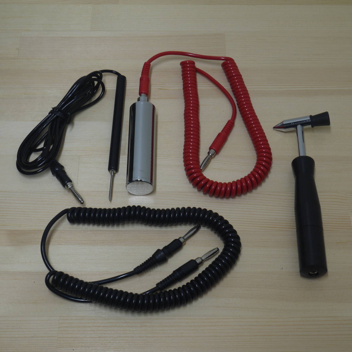 最終価格良導絡 ケース入 トロメーター ノイロメーター IW-ZEN 自律