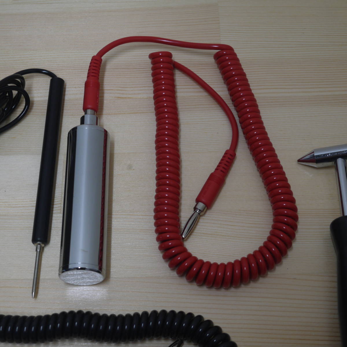 最終価格良導絡 ケース入 トロメーター ノイロメーター IW-ZEN 自律