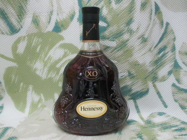Hennessy ヘネシー XO 黒キャップ クリアボトル 700ml