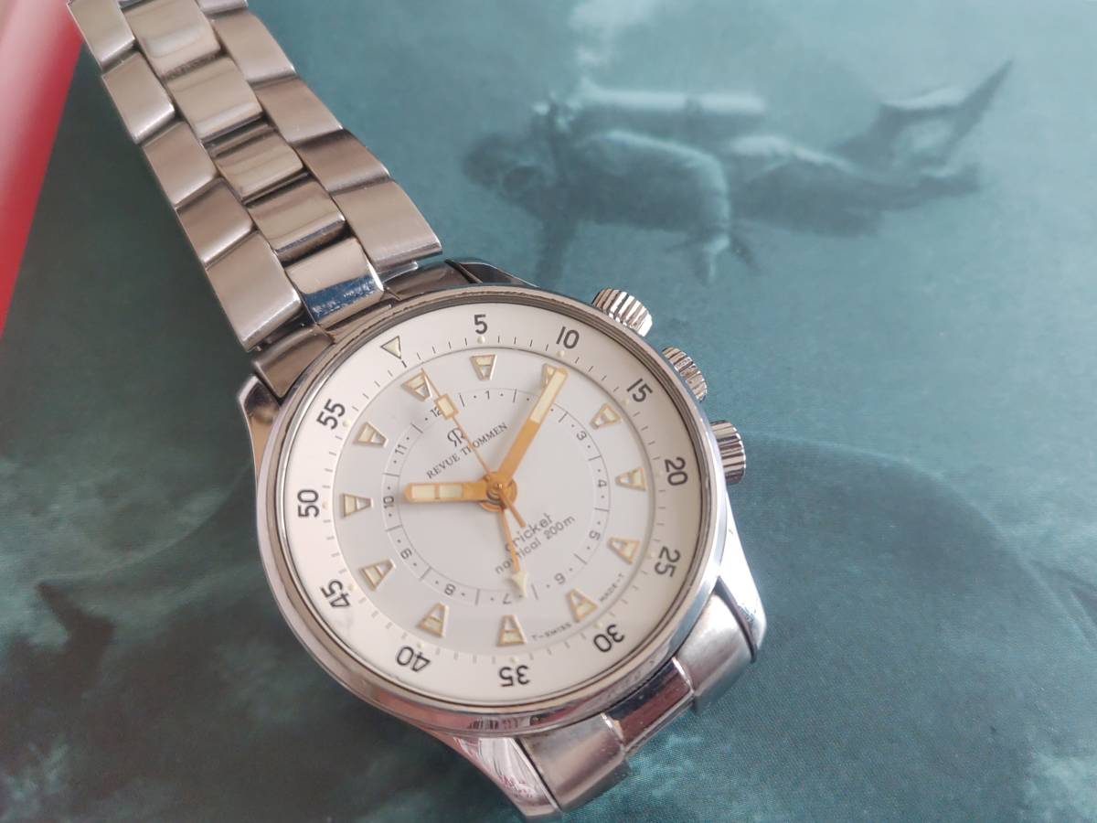 レビュー・トーメン クリケット・ノーティカル レビュー・トーメン