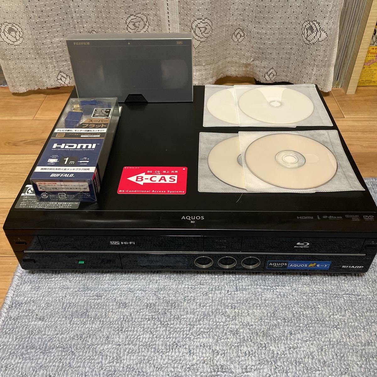 シャ-プHDD、BD、VHSトリプルレコーダー(BD-HDV22)メンテナンス及び動作確認済み　　NO 2