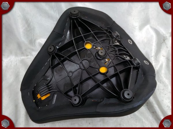 ○中古品○18-23 FXBR/S ブレイクアウト用 ハーレー純正 シート 前後セット