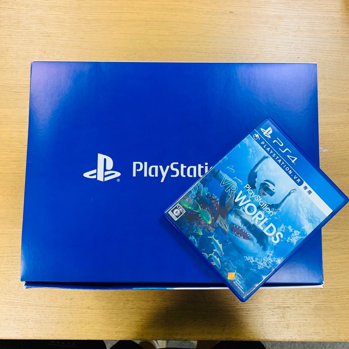 PlayStation VR CUH-ZVR2 Camera プレイステーションVR ソフトPlayStation VR WORLDS付き NN1807