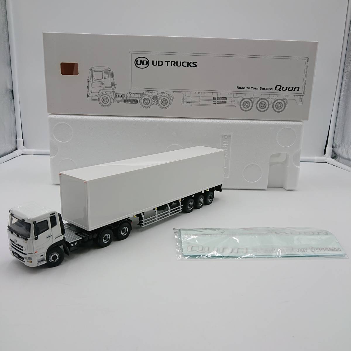  玩A19 ミニカー UD TRUCKS GW 33 410 Quon クオン 1/50(建設車両、作業車)｜売買されたオークション情報、yahooの商品情報をアーカイブ公開 - オークファン 建設車両、作業車