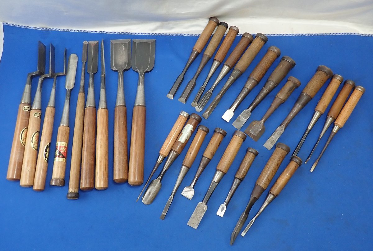 彫刻刀のブランド ー 清綱 小信 信吉 義延 Brand name of chisels – 祈りの刻跡 彫刻刀 29本まとめ ジャンク