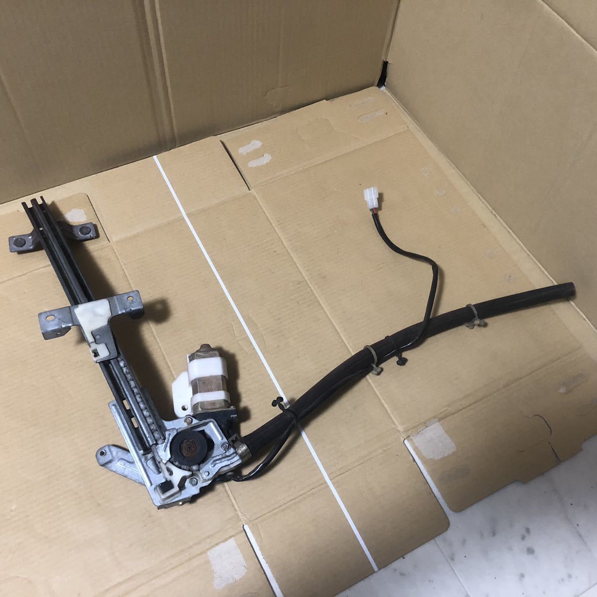 FC3S RX-7 左 ドア パワーウインドウ レギュレーター モーター セット
