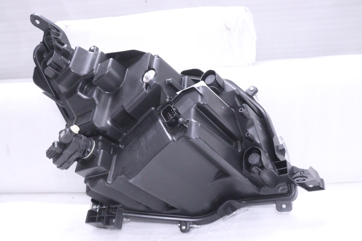 ルーミー M900A 後期 LEDヘッドライト 左 STANLEY W6249 34-2049☆後期 LED M900A ルーミー☆左ヘッドライト STANLEY W6249 打刻:N4