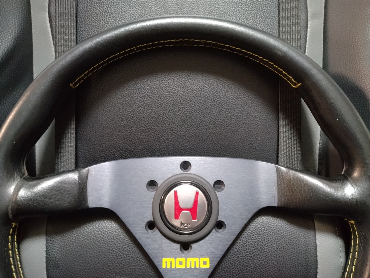 正規品 即決 MOMO モモヴェローチェレーシングφ35 ホンダホーンボタン