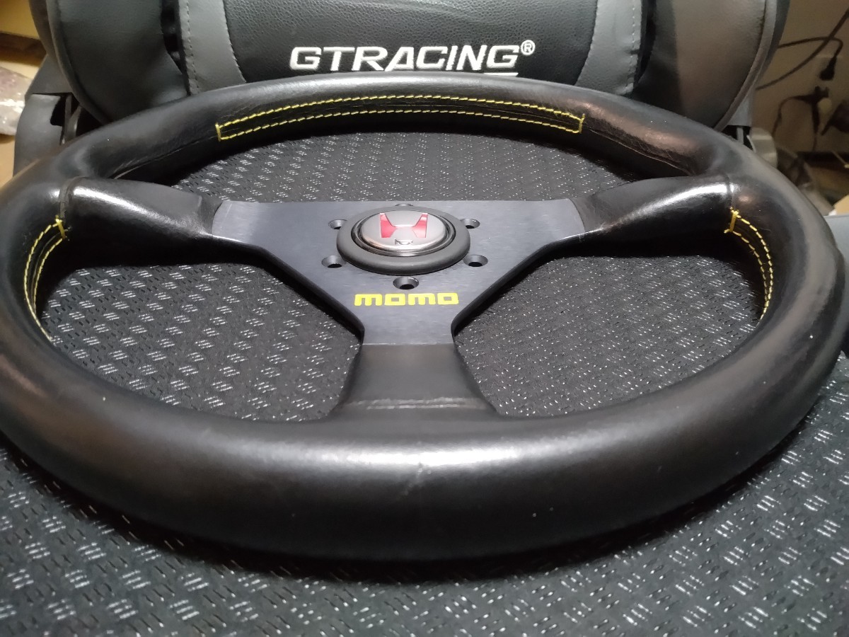 正規品 即決 MOMO モモヴェローチェレーシングφ35 ホンダホーンボタン