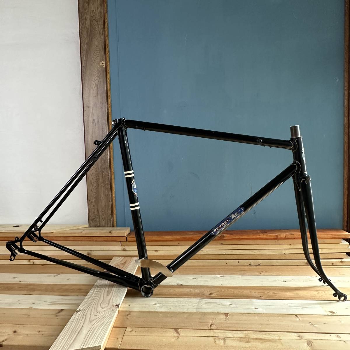 TOEI 刻印入り / 700C プロムナードに最適です。 　ツーリング　小旅　ビンテージ