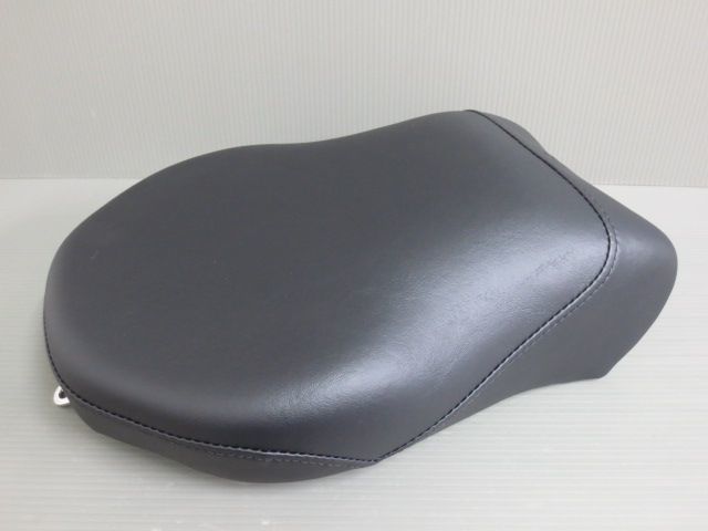 ピリオンシート 09- FXDB 10 FXDWG 51404-10 54089-10 ハーレー