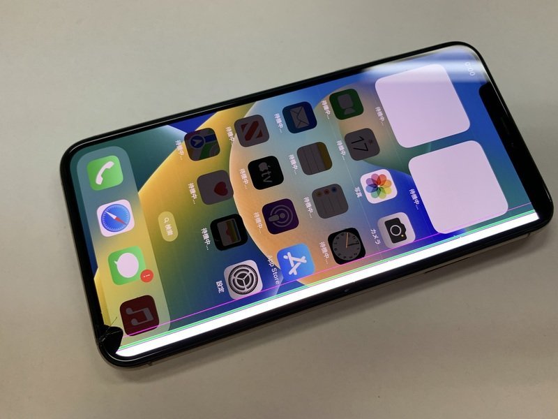 DH899 SIMフリー iPhone11ProMax ゴールド 256GB ジャンク ロックOFF 0