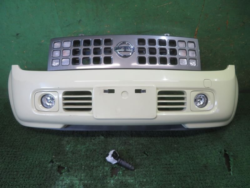 【棚卸し品】『psi』 日産 BZ11 キューブ フロントバンパー J11 クリーム H16年式