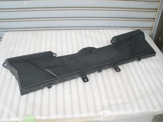 BMWエンジンルームE87エアコンフィルターボックスUF16カバーACフィルターケース116i118i120i130iボンネットE81E88E82E90E91E92E93X1 LCI