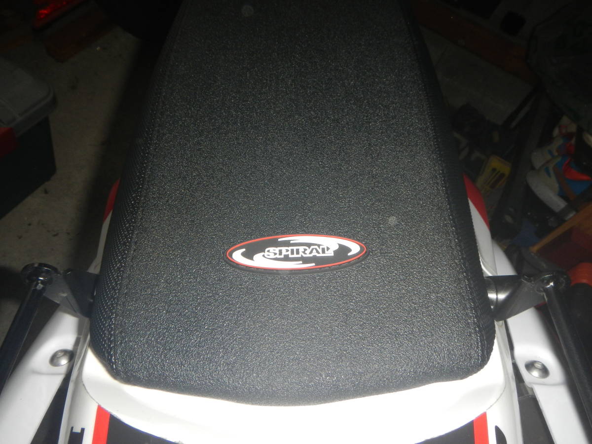 希少品 crf250m crf250l ハイシート 【公式通販】