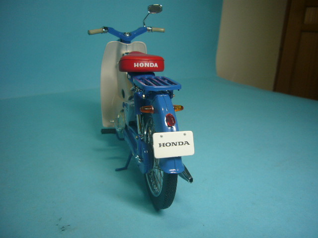 エブロ　ホンダ　スーパーカブ　１９５８　１/１０　ダイキャストモデル