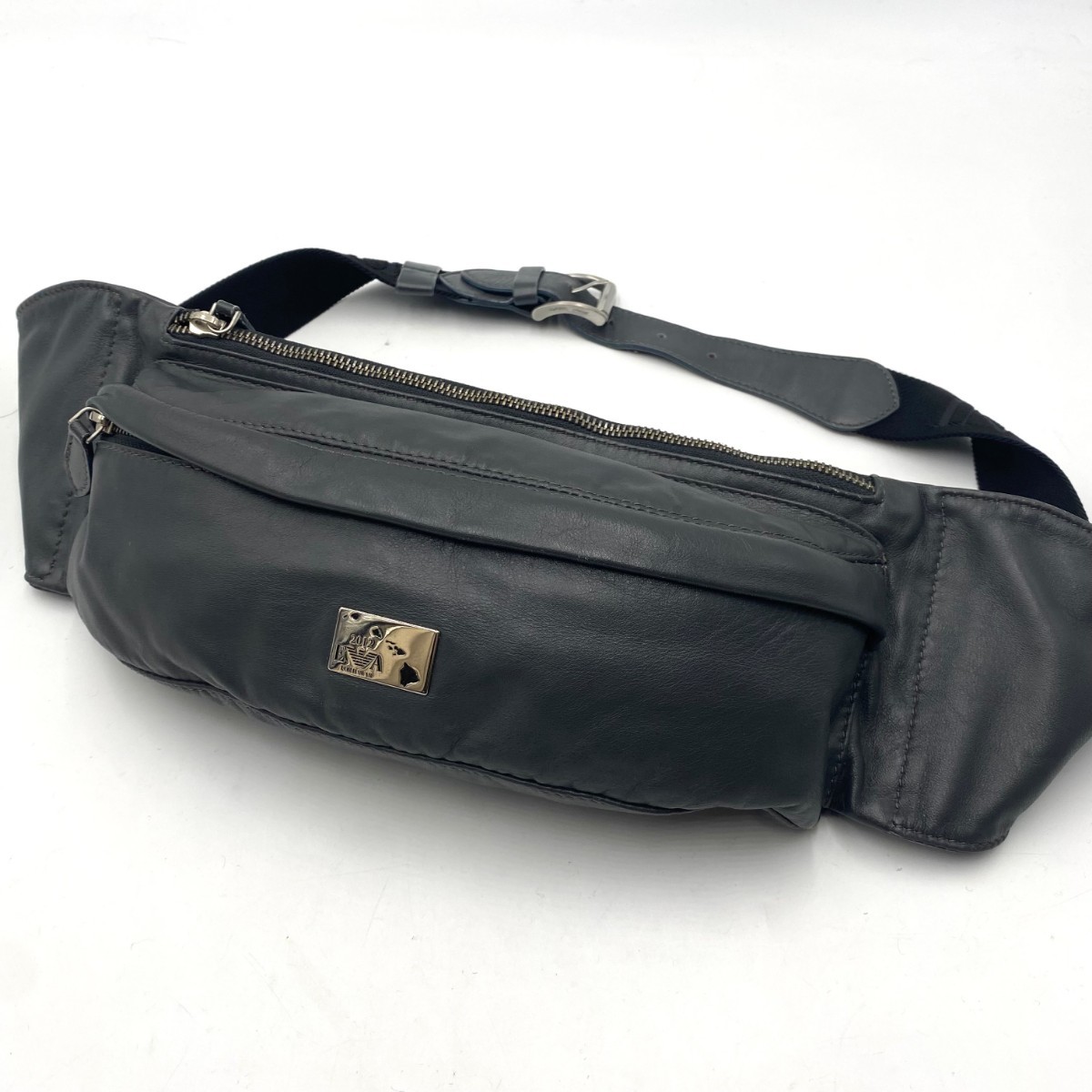 1円〜 ハワイ限定!! エンポリオアルマーニ EMPORIO ARMANI メンズ ボディバッグ ウエストポーチ ショルダー オールレザー 本革 グレー ロゴ