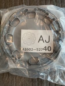 トヨタ 新型 シエンタ Z 純正ホイールキャップ AJ 42602-52740 【公式