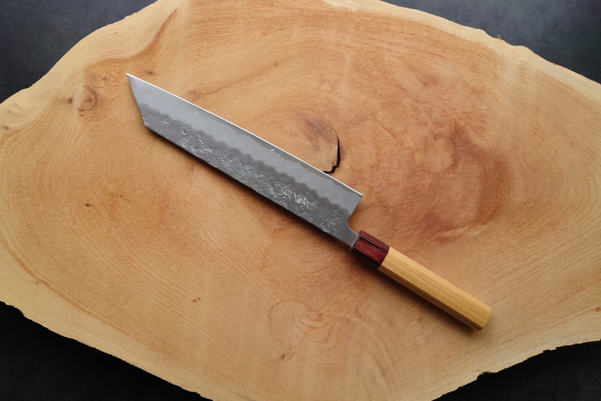 切付 牛刀 包丁 白鷺 銀三鋼 梨地 ケヤキ八角柄 240mm Gyuto Chef's Knife