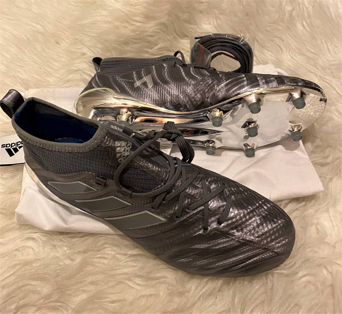 《激安即決》adidas エース 17.1 FG/AG MC26.5cm《マグネティック・コントロールコレクション》