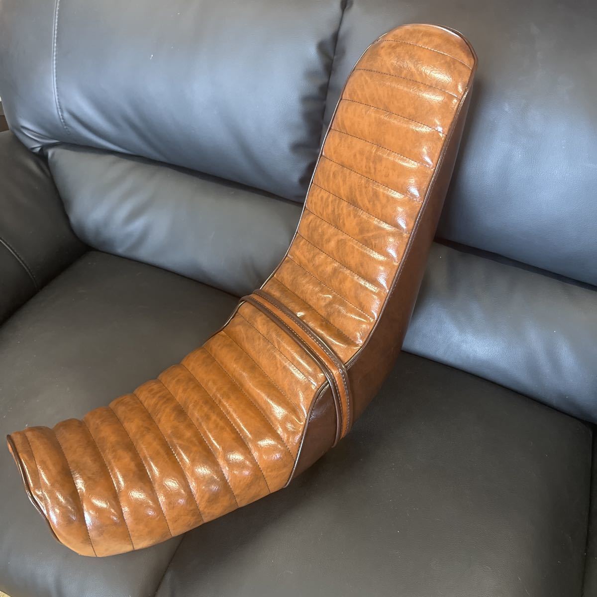 エイプ50用　40cm 三段シート　新品　未使用