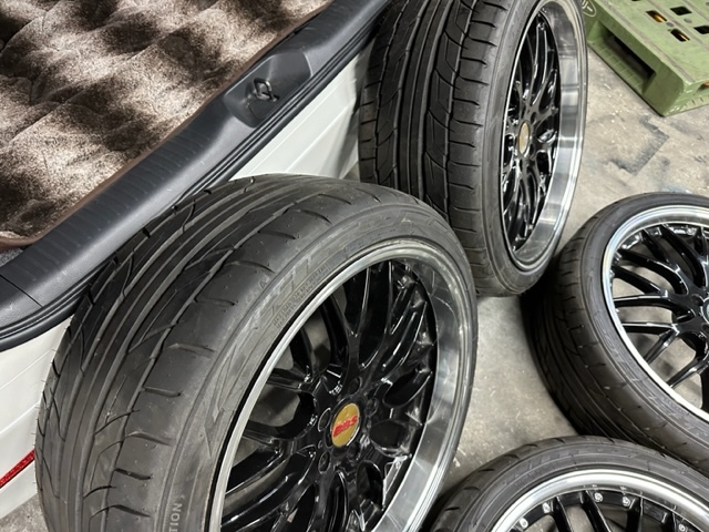 BBS風 20インチホイール バリ山