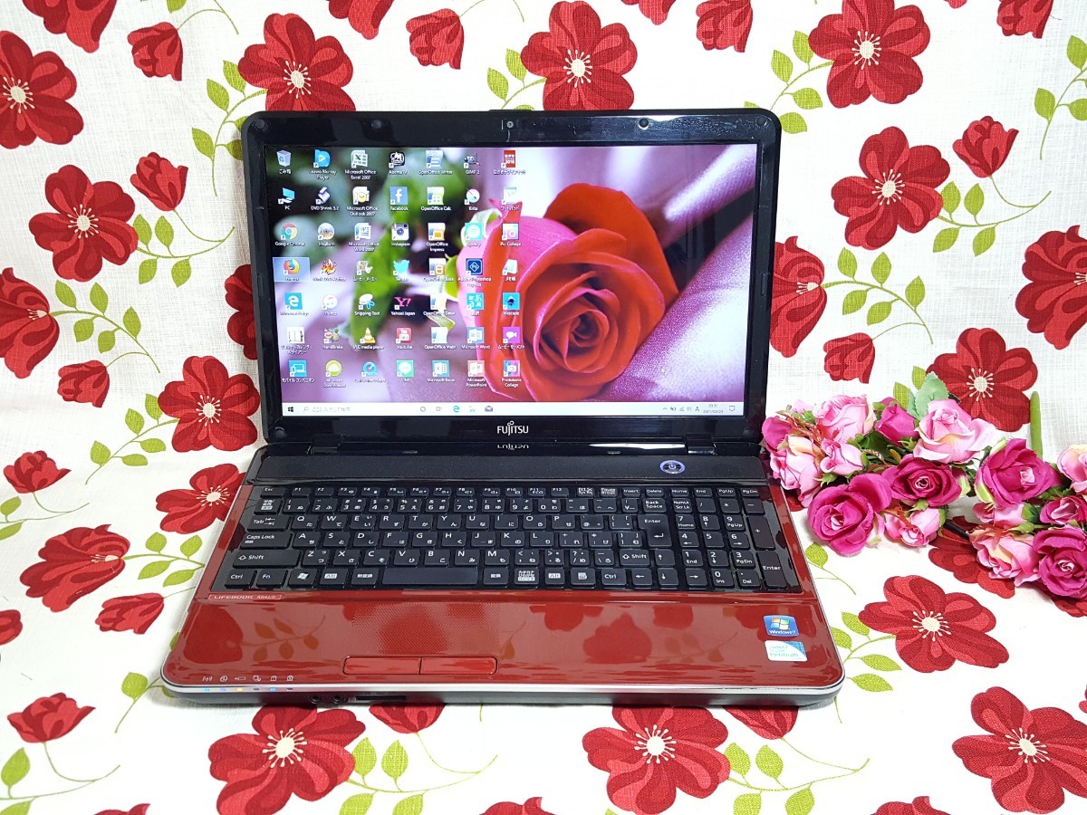 富士通　LifeBook　AH45B2　美品赤　SSD　WIN11 Office LIFEBOOK AH 富士通 AH45/B2 15.6型 i3-7100U/4GB/1TB HDD/Windows11