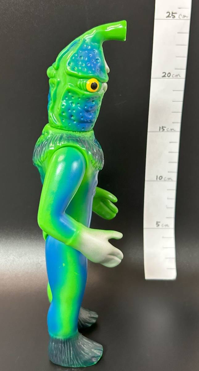 マーミット Marmit ケムール人 グリーン（※ 多少の歪み、足裏吹付け