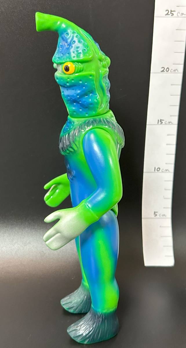 マーミット Marmit ケムール人 グリーン（※ 多少の歪み、足裏吹付け