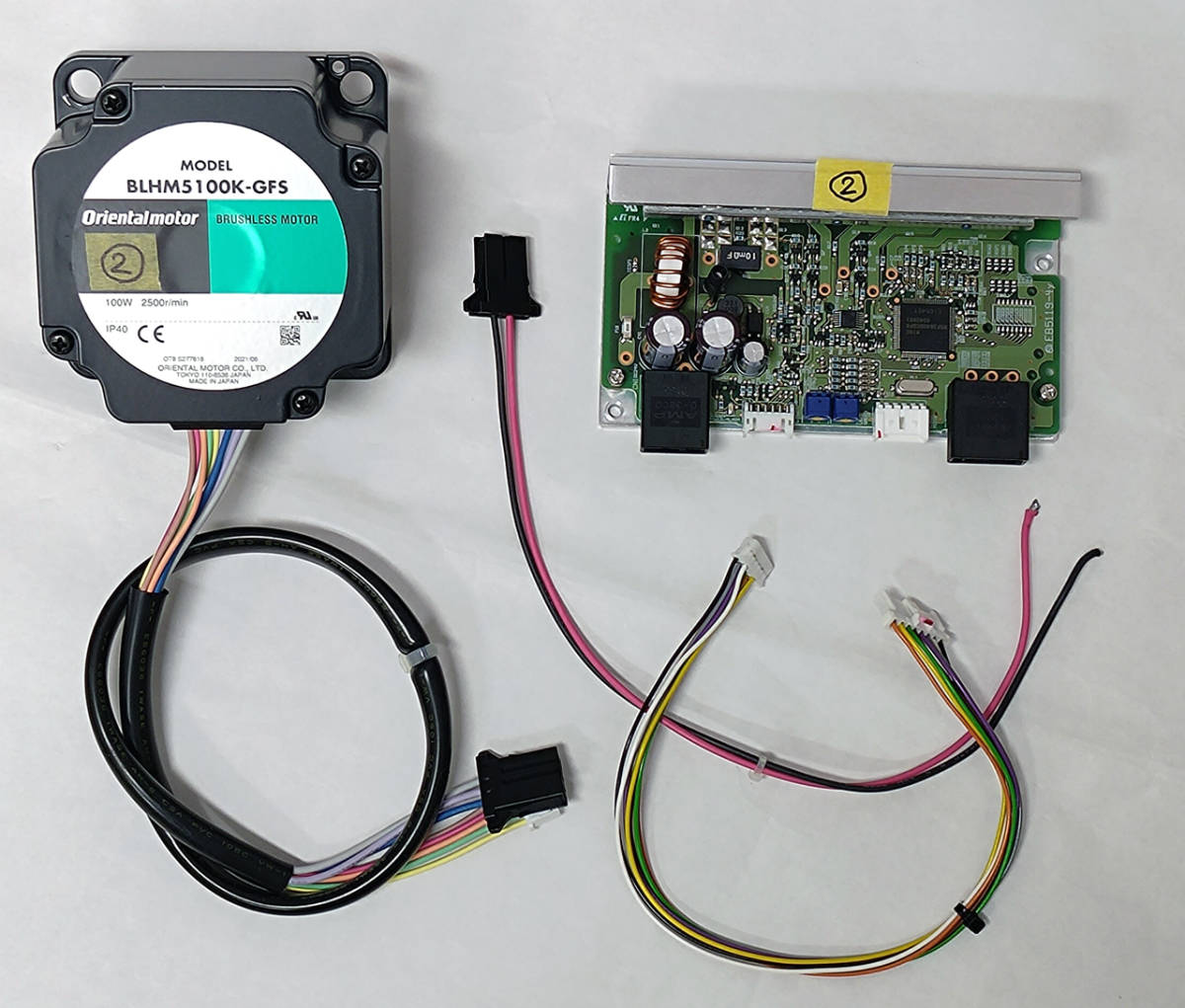 [#2]オリエンタルモーター 100Wブラシレスモーター BLHM5100K-GFS （ドライバ付き）