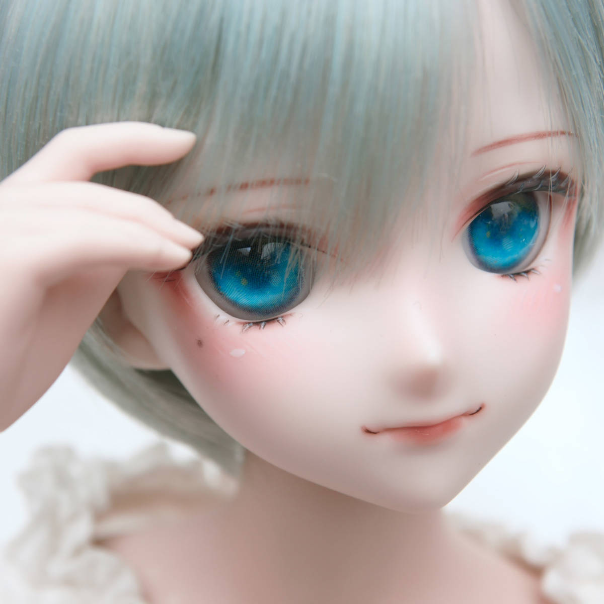 Honey Bunny】DDH-09(セミホワイト肌)カスタムヘッド+ハンドメイド