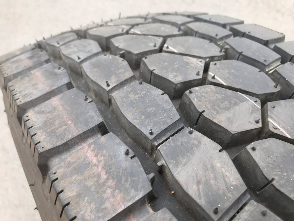 【M】 ブリヂストン 中古MIX 単品 265/70R19.5 140/138J M801 2016 (法人様限定) 