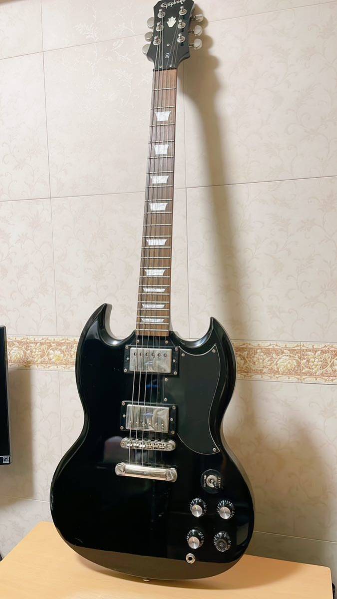 Art & Lutherie AMI ギター カナダ製 Godin系ブランド Art & Lutherie AMI ギター カナダ製 Godin系ブランド Godin & Art