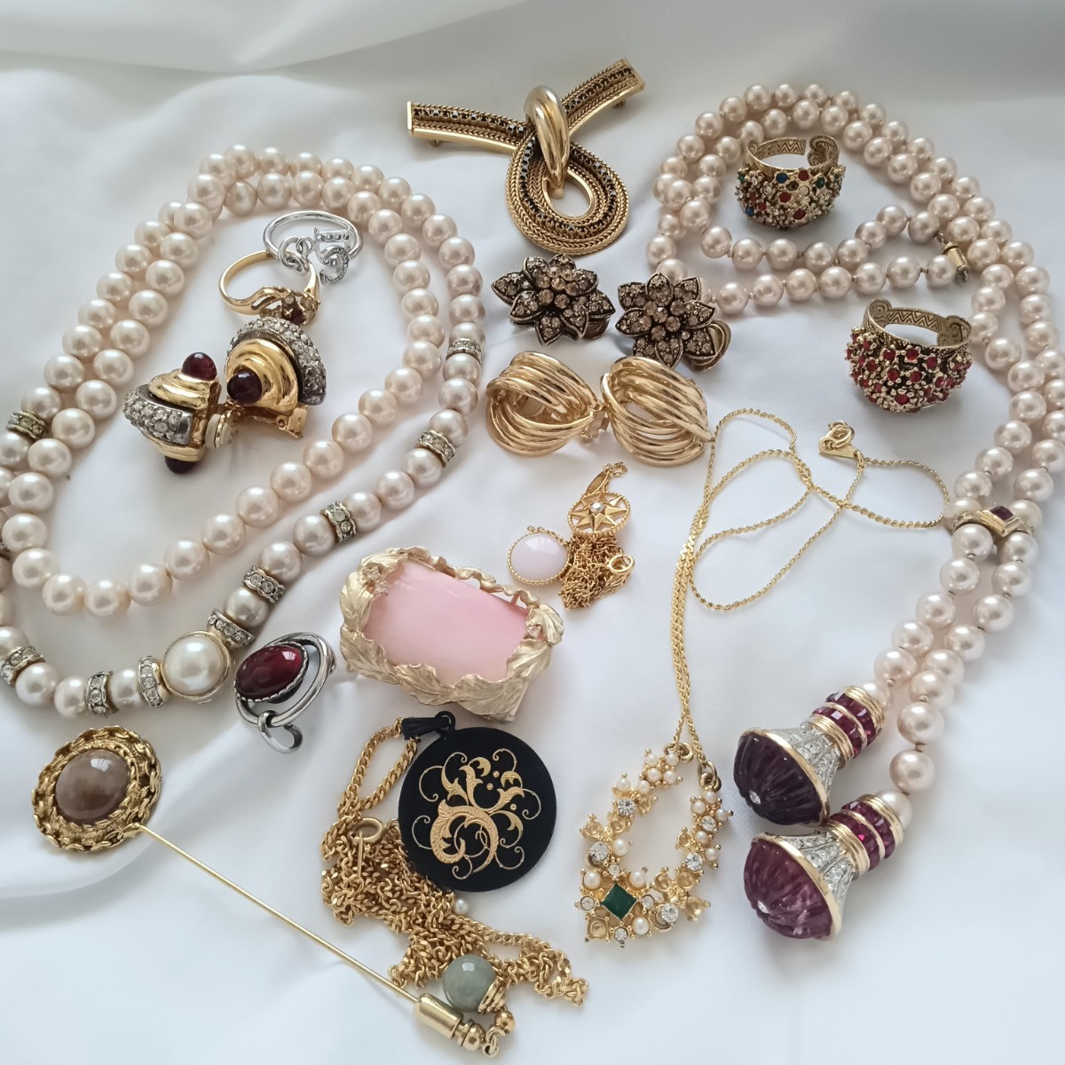 アクセサリーまとめ ヴィンテージアクセサリー vintage ピエール 