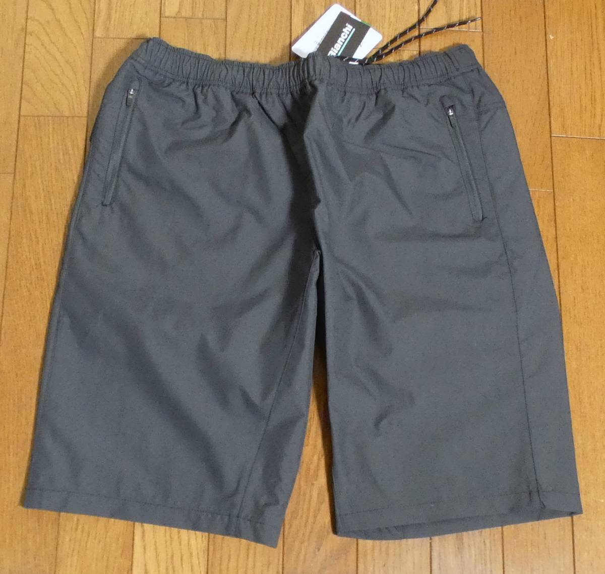 (ビ1)定価12，100円　ビアンキ　防水透湿性　撥水ナイロンショートパンツ　JP211S1603　チャコール　メンズXL