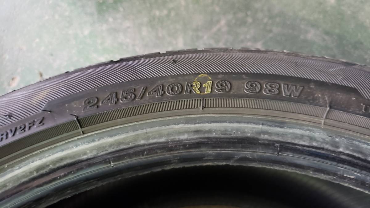 必見☆REGNO GRVⅡ 245/40R19 バリ山4本セット ミニバン ドリ車の街 