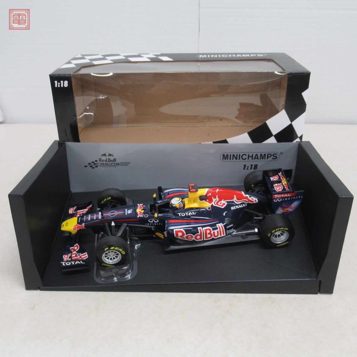 ミニチャンプス PMA 1/18 レッドブルレーシング ルノー RB7 S.ベッテル