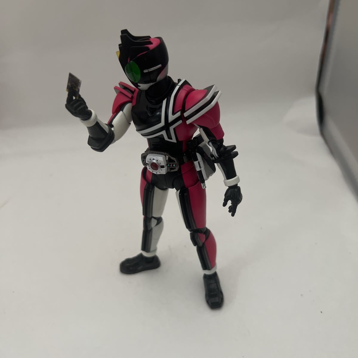 真骨頂 フィギュアーツ 仮面ライダーディケイド＆バイクセットの入札 