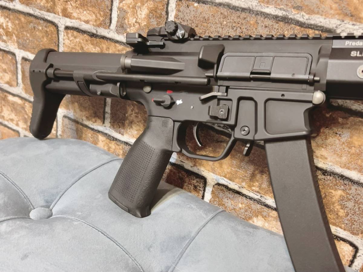 美品！ KSC QRF mod.1カスタム ドラムマガジンのオマケ付き(電動ガン 