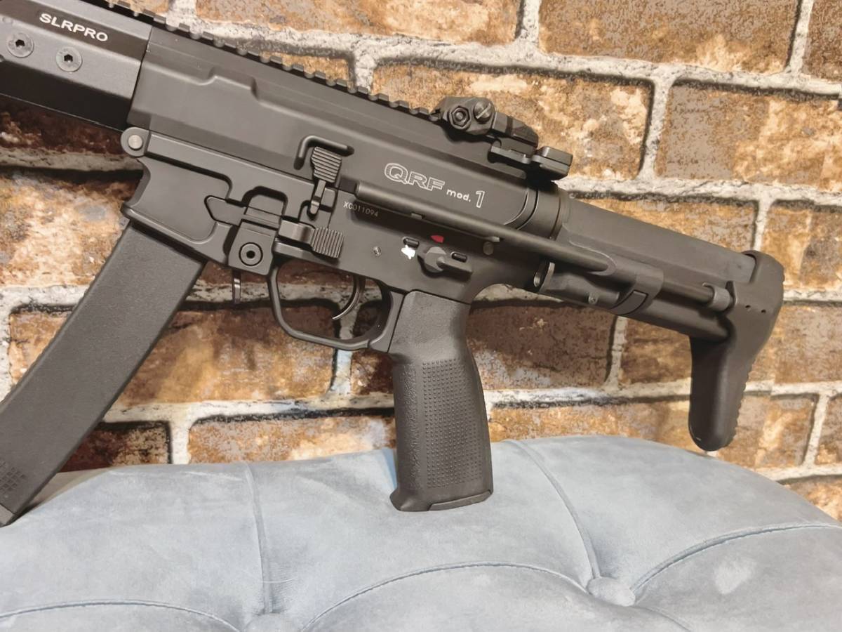 美品！ KSC QRF mod.1カスタム ドラムマガジンのオマケ付き(電動ガン 