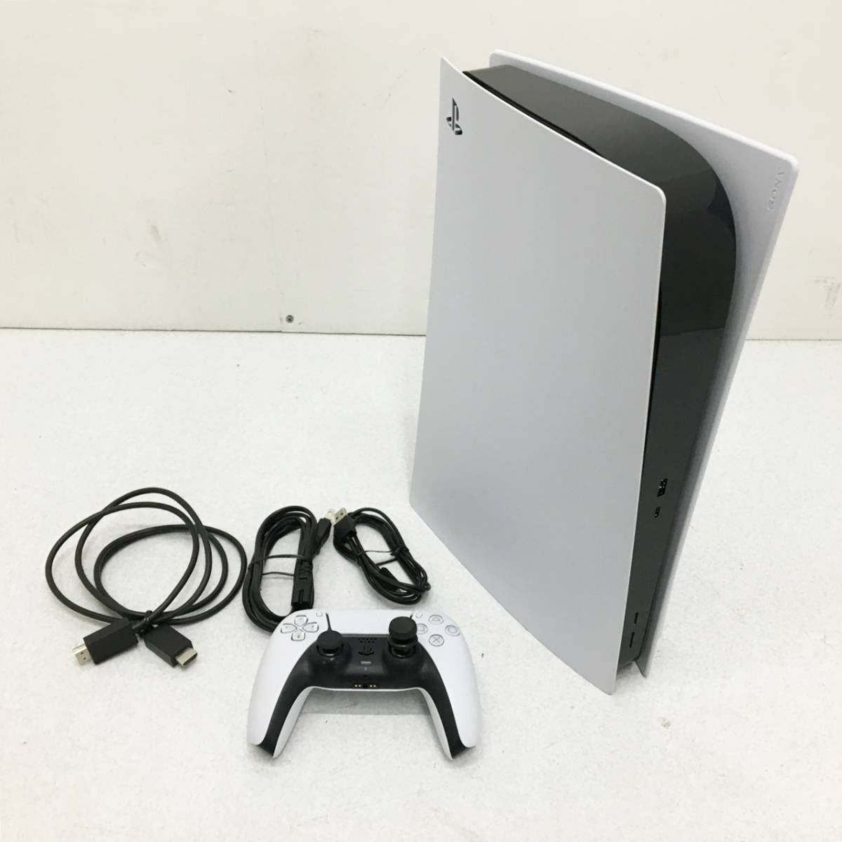 0592517J☆ PlayStation5 CF1-1200A01 ディスクドライブ搭載モデル 