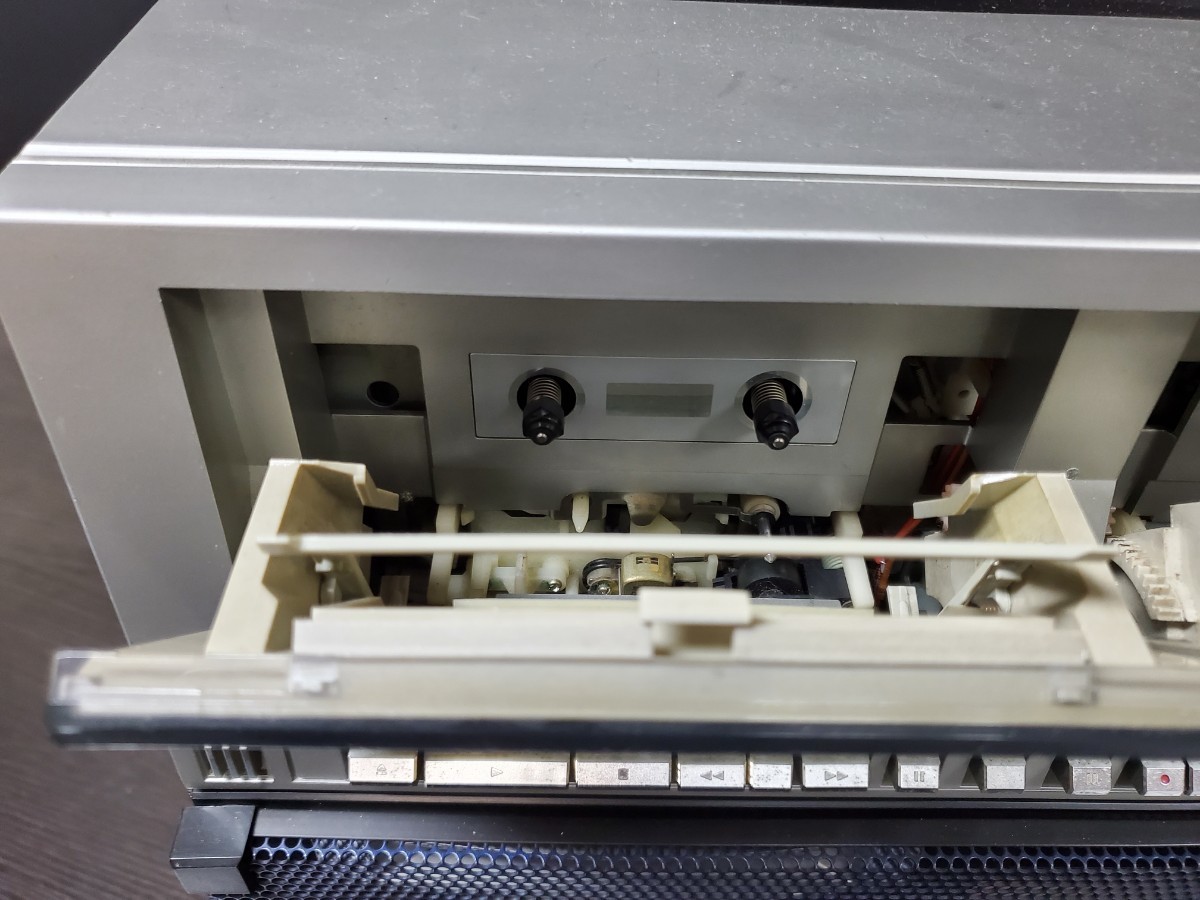 1円スタート SHARP FM/FM stereo/AM radio cassette GF-999 シャープ 
