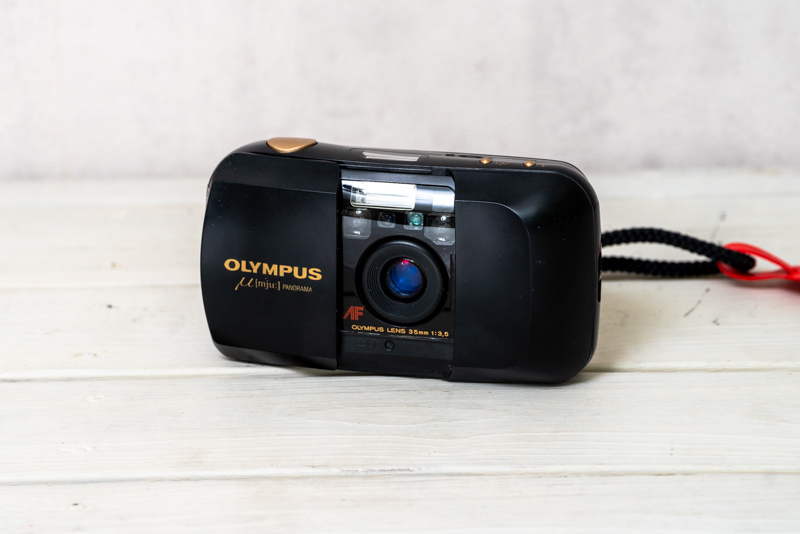 希少 】 ☆ OLYMPUS μ[mju:] PANORAMA 35mm F3.5☆フィルムカメラ ☆完