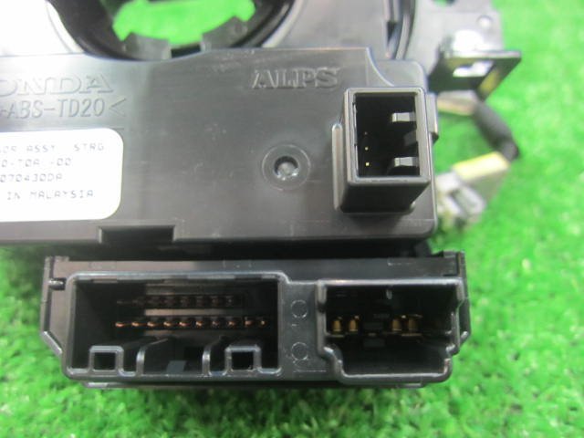 ホンダ N-BOX カスタム JF3 スパイラルケーブル(ステアリング