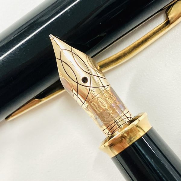 d*3様 万年筆　ペン先14K 585 刻印あり W049-C2-185 ☆ CROSS クロス タウンゼント 万年筆 ペン先14K/585 刻印