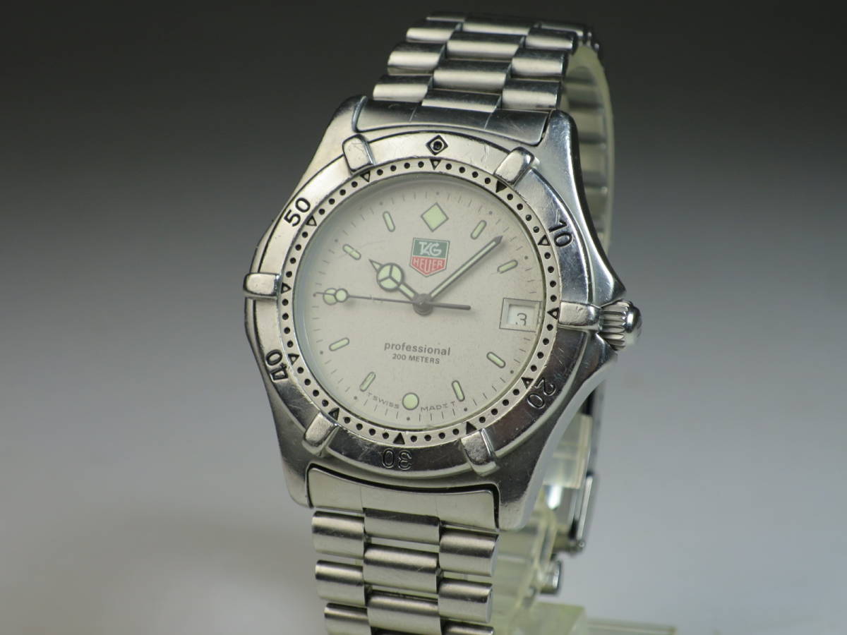 TAG HEUER タグホイヤー プロフェッショナル 200M クォーツ メンズ