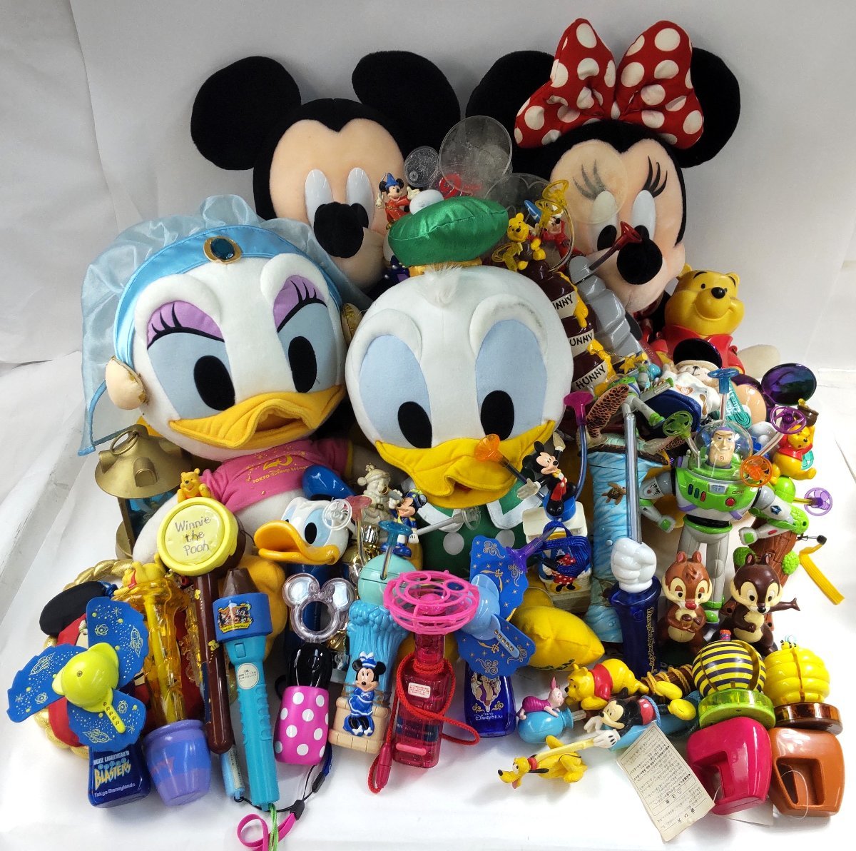  ジャンク 大量 ディズニーグッズ まとめ ぬいぐるみ/おもちゃなど ランド/シー 現状品 埼玉戸田店(その他)｜売買されたオークション情報、yahooの商品情報をアーカイブ公開 - オークファン その他