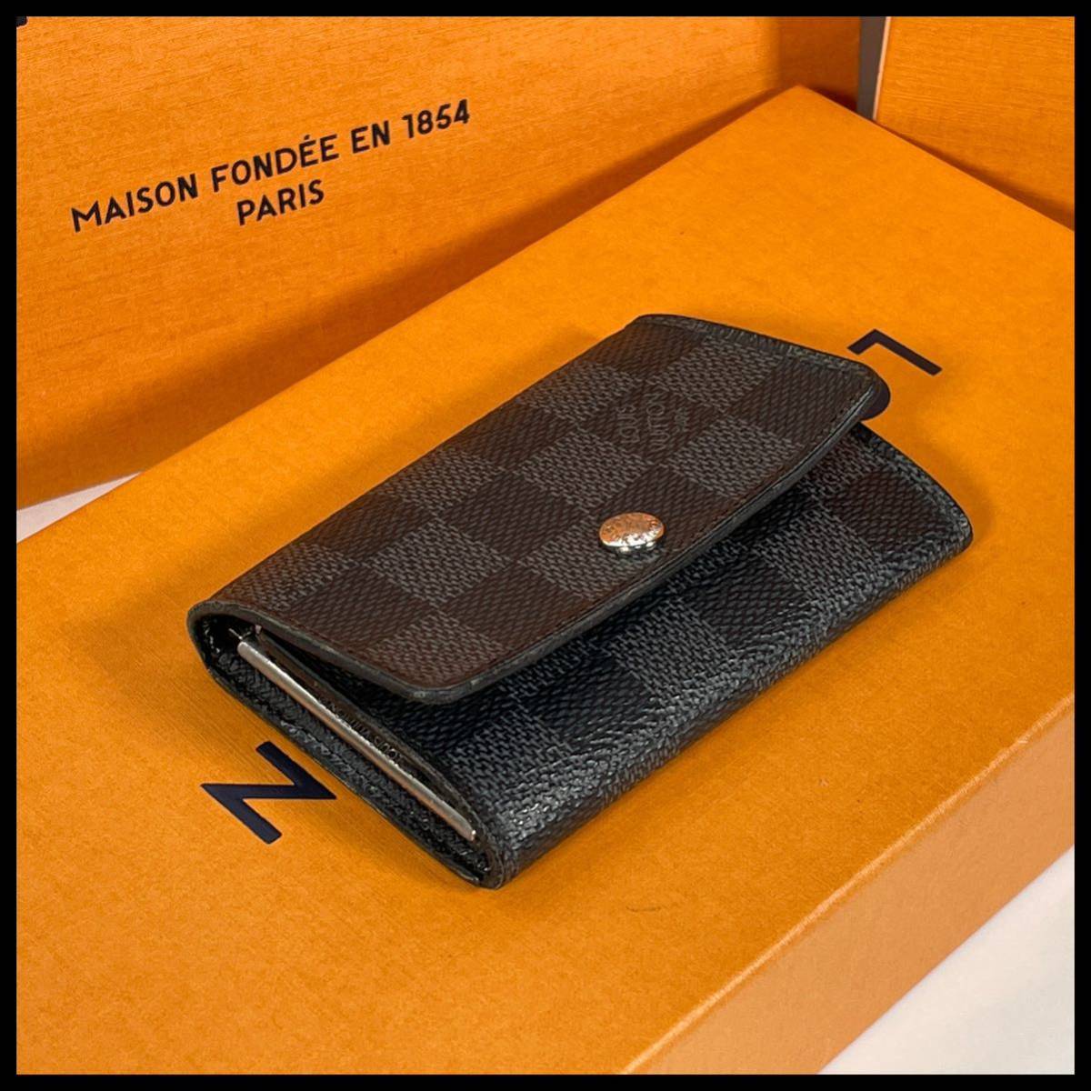 LOUIS VUITTON ルイヴィトン ダミエグラフィット ミュルティクレ6 キー